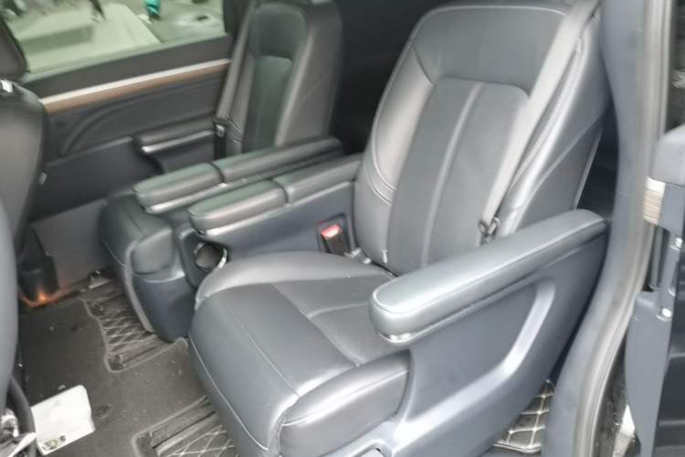 Used GAC Trumpchi M8 2021 Lingxiu Series 390T Ultimate Edition Left Rear Seat