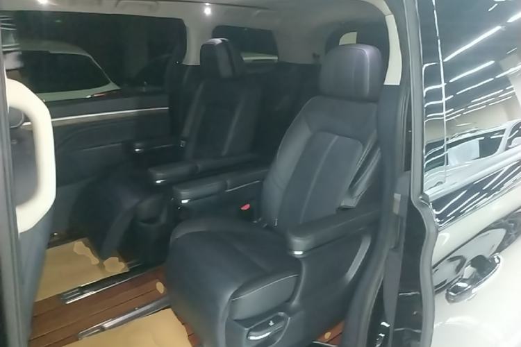 Used GAC Trumpchi M8 2021 Lingxiu Series 390T Ultimate Edition Left Rear Seat