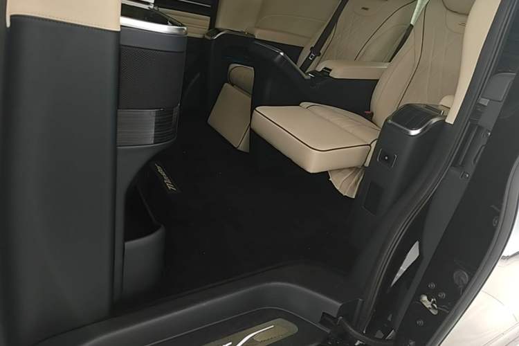 Used GAC Trumpchi M8 2021 Master Series 390T Four-Seat Glory Edition Left Rear Seat