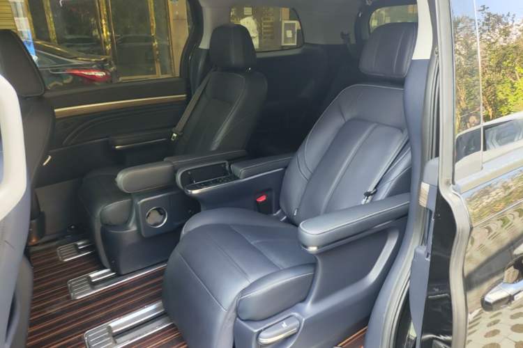 Used GAC Trumpchi M8 2021 Master Series 390T Ultimate Edition Left Rear Seat