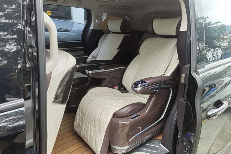 Used GAC Trumpchi M8 2021 Lingxiu Series 390T Luxury Edition Left Rear Seat