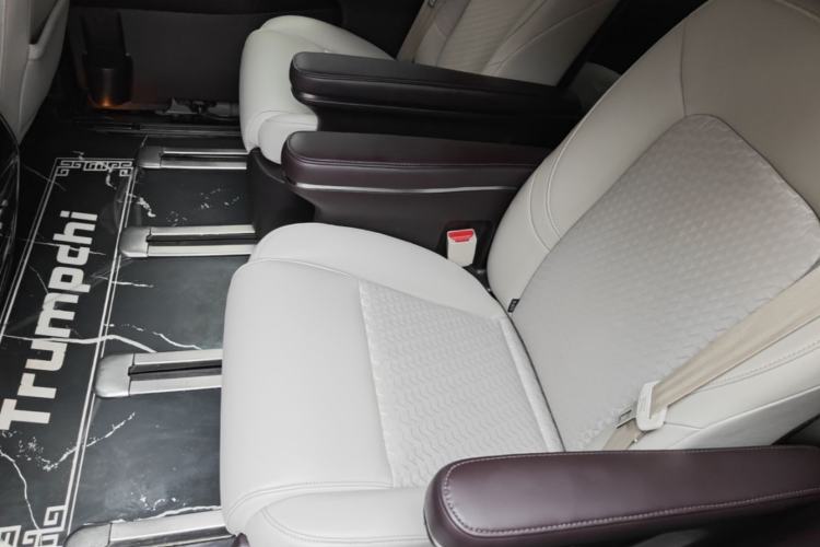 Used GAC Trumpchi M8 2021 Lingxiu Series 390T Luxury Edition Left Rear Seat