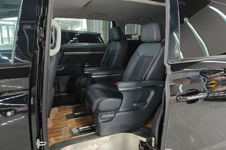 Used GAC Trumpchi M8 2021 Lingxiu Series 390T Deluxe Edition Left Rear Seat