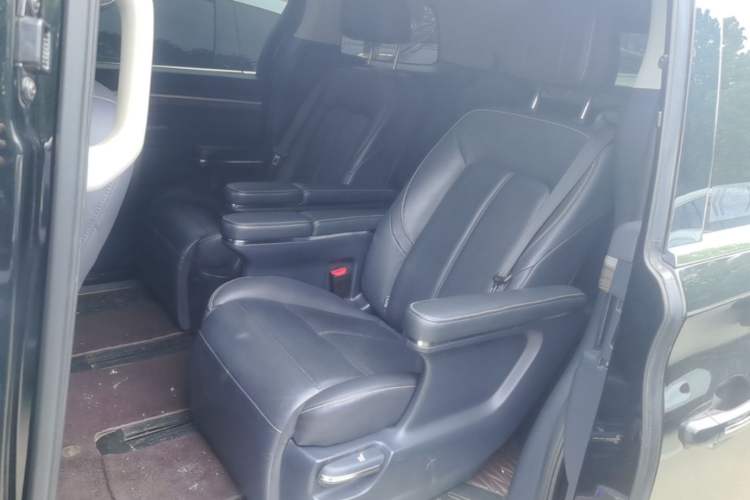 Used GAC Trumpchi M8 2021 Master Series 390T Ultimate Edition Left Rear Seat