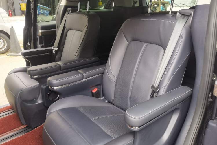 Used GAC Trumpchi M8 2021 Lingxiu Series 390T Ultimate Edition Left Rear Seat
