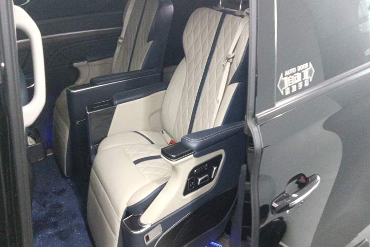 Used GAC Trumpchi M8 2021 Lingxiu Series 390T Deluxe Edition Left Rear Seat