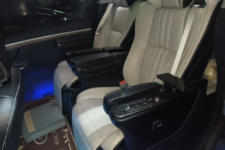 Used GAC Trumpchi M8 2021 Lingxiu Series 390T Deluxe Edition Left Rear Seat