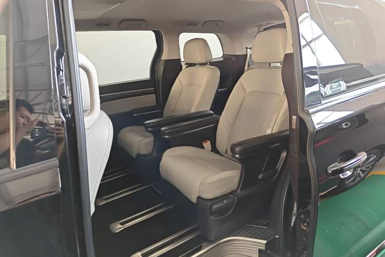 Used GAC Trumpchi M8 2021 Lingxiu Series 390T Luxury Edition Left Rear Seat