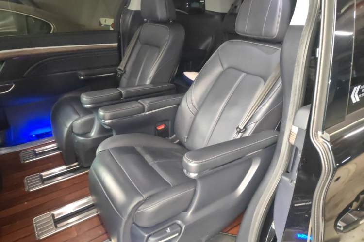 Used GAC Trumpchi M8 2021 Master Series 390T Ultimate Edition Left Rear Seat
