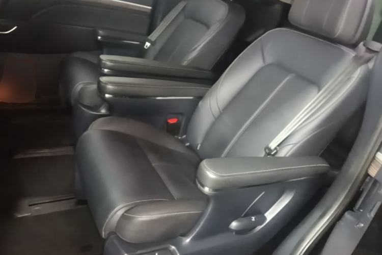 Used GAC Trumpchi M8 2021 Lingxiu Series 390T Deluxe Edition Left Rear Seat