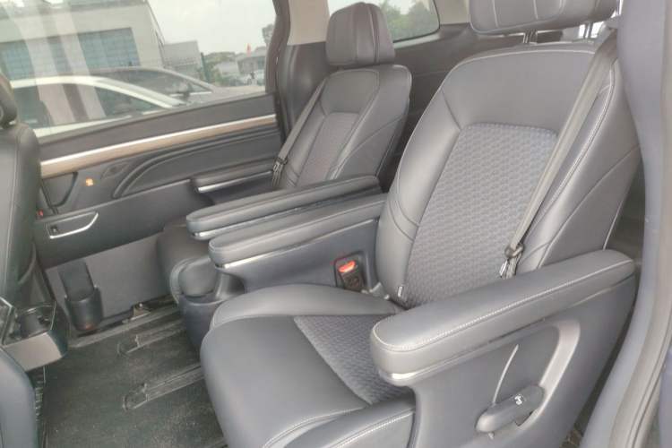 Used GAC Trumpchi M8 2021 Lingxiu Series 390T Luxury Edition Left Rear Seat