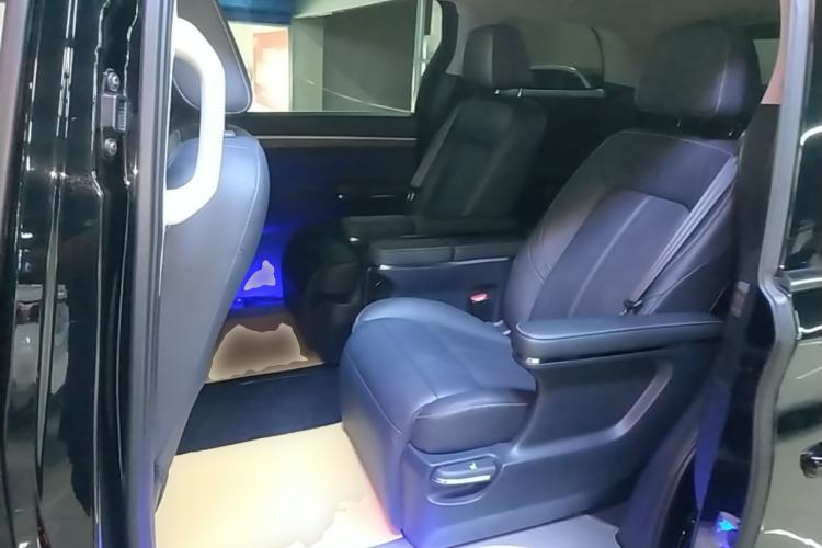Used GAC Trumpchi M8 2021 Lingxiu Series 390T Ultimate Edition Left Rear Seat