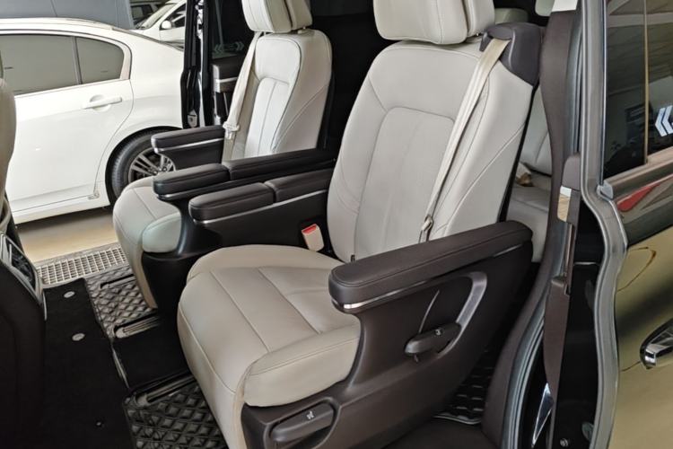 Used GAC Trumpchi M8 2021 Lingxiu Series 390T Deluxe Edition Left Rear Seat