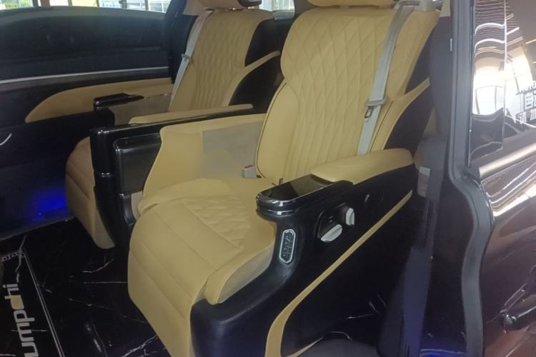 Used GAC Trumpchi M8 2021 Lingxiu Series 390T Deluxe Edition Left Rear Seat