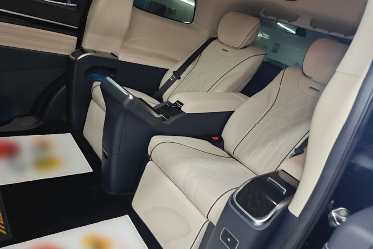Used GAC Trumpchi M8 2021 Master Series 390T Four-Seat Deluxe Edition Left Rear Seat