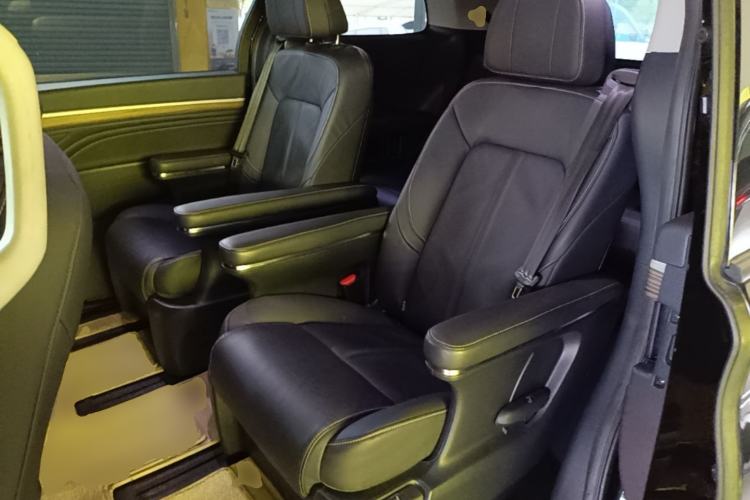 Used GAC Trumpchi M8 2021 Lingxiu Series 390T Deluxe Edition Left Rear Seat