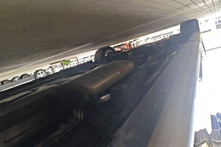 Used GAC Trumpchi M8 2021 Master Series 390T Prestige Edition Left Side Sill