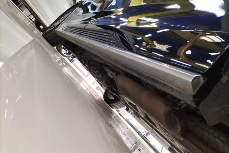 Used GAC Trumpchi M8 2021 Master Series 390T Ultimate Edition Left Side Sill