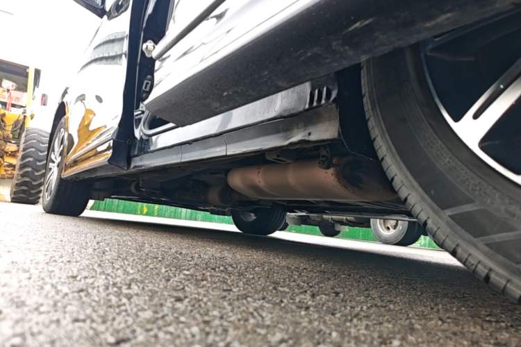 Used GAC Trumpchi M8 2021 Lingxiu Series 390T Deluxe Edition Left Side Sill