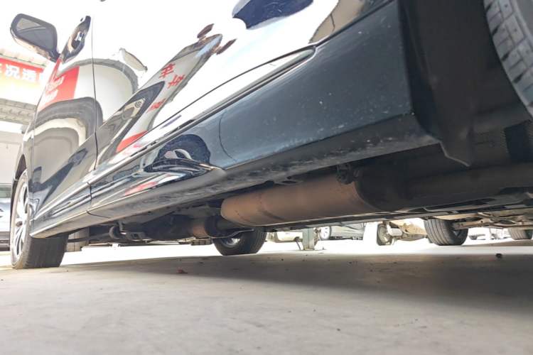 Used GAC Trumpchi M8 2021 Lingxiu Series 390T Deluxe Edition Left Side Sill