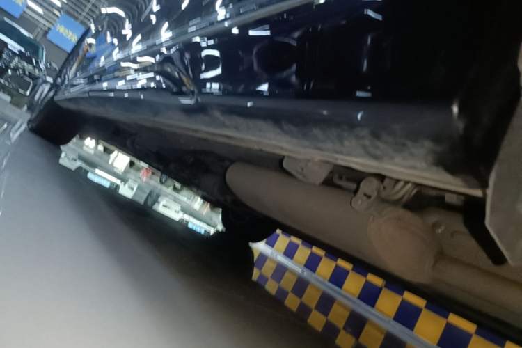 Used GAC Trumpchi M8 2021 Lingxiu Series 390T Deluxe Edition Left Side Sill