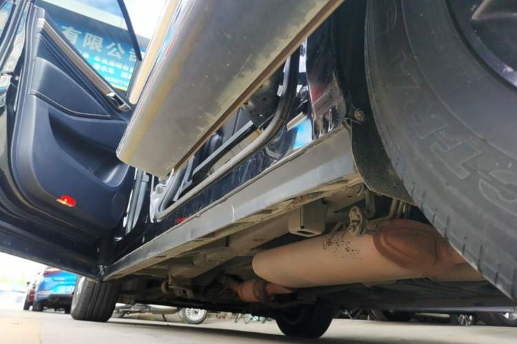 Used GAC Trumpchi M8 2021 Lingxiu Series 390T Deluxe Edition Left Side Sill