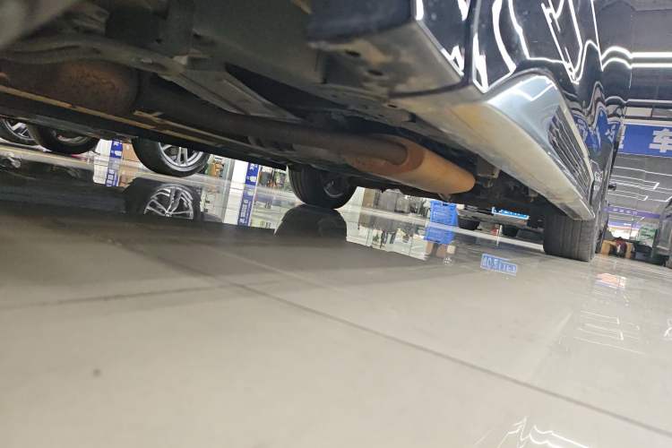 Used GAC Trumpchi M8 2021 Master Series 390T Ultimate Edition Left Side Sill