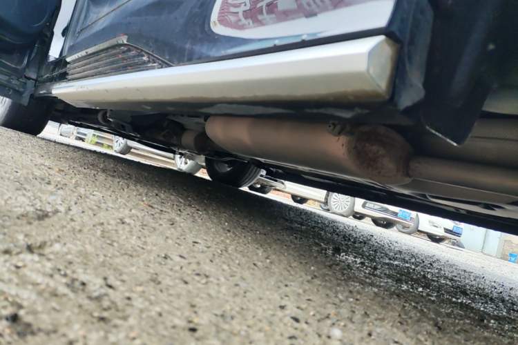 Used GAC Trumpchi M8 2021 Master Series 390T Prestige Edition Left Side Sill