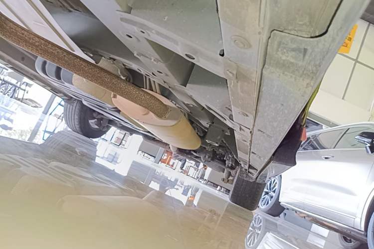 Used GAC Trumpchi M8 2021 Lingxiu Series 390T Deluxe Edition Left Side Sill