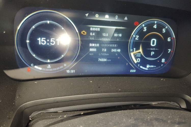 Used GAC Trumpchi M8 2021 Master Series 390T Ultimate Edition Odometer Close Up