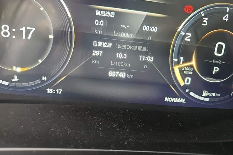 Used GAC Trumpchi M8 2021 Master Series 390T Prestige Edition Odometer Close Up