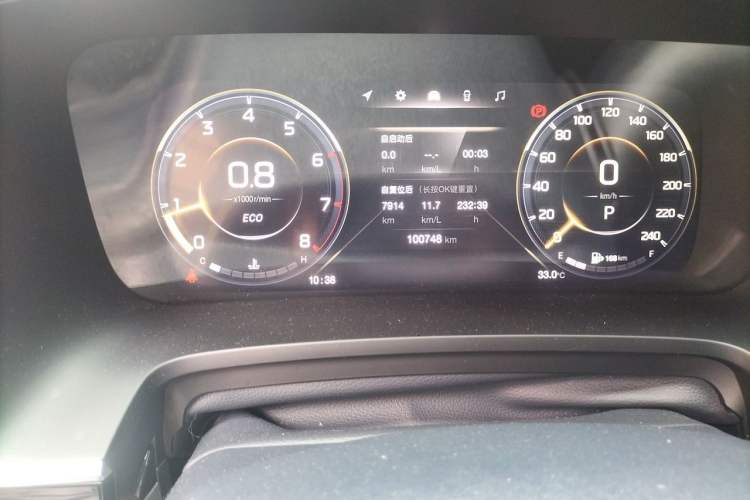 Used GAC Trumpchi M8 2021 Lingxiu Series 390T Deluxe Edition Odometer Close Up