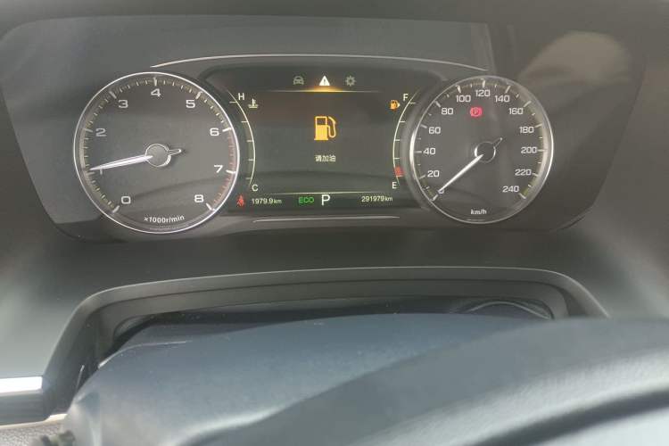 Used GAC Trumpchi M8 2021 Lingxiu Series 390T Deluxe Edition Odometer Close Up