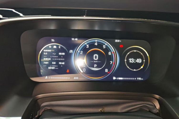 Used GAC Trumpchi M8 2021 Master Series 390T Ultimate Edition Odometer Close Up
