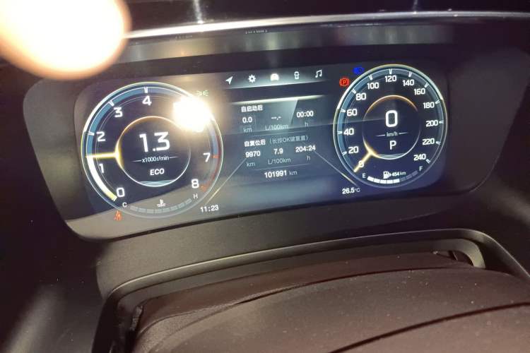 Used GAC Trumpchi M8 2021 Lingxiu Series 390T Ultimate Edition Odometer Close Up