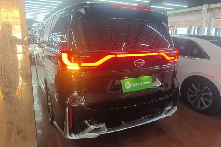 Used GAC Trumpchi M8 2021 Lingxiu Series 390T Deluxe Edition Rear