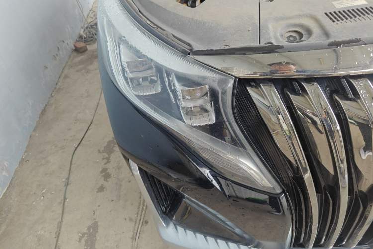 Used GAC Trumpchi M8 2021 Master Series 390T Prestige Edition Right Front Headlight