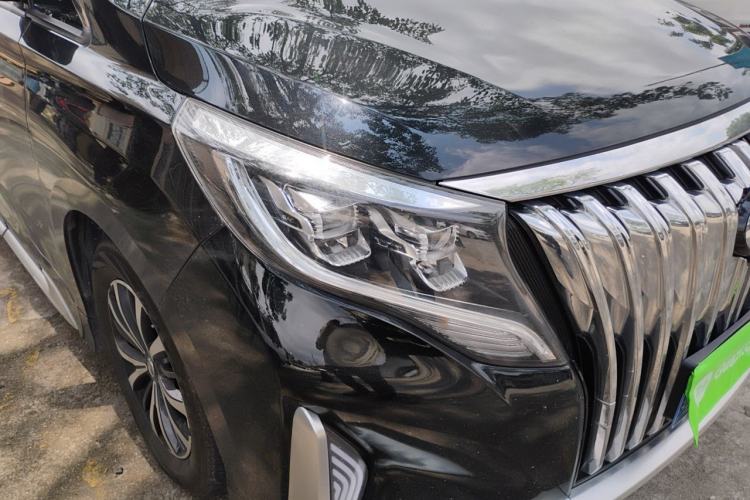 Used GAC Trumpchi M8 2021 Lingxiu Series 390T Luxury Edition Right Front Headlight