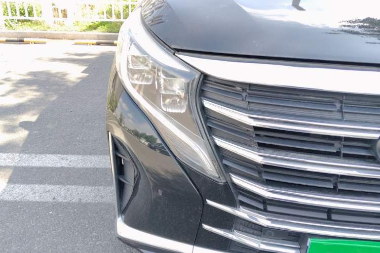 Used GAC Trumpchi M8 2021 Lingxiu Series 390T Ultimate Edition Right Front Headlight