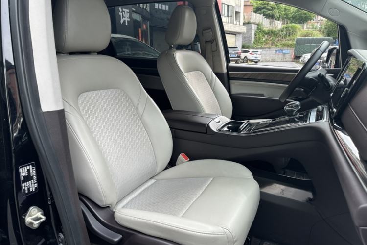 Used GAC Trumpchi M8 2021 Revised Version Lingxiu Series 390T Luxury Edition Right Front Seat
