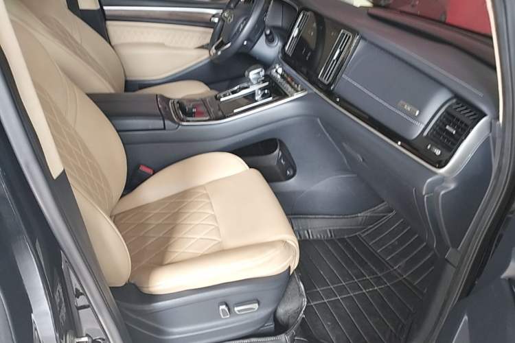 Used GAC Trumpchi M8 2021 Master Series 390T Ultimate Edition Right Front Seat