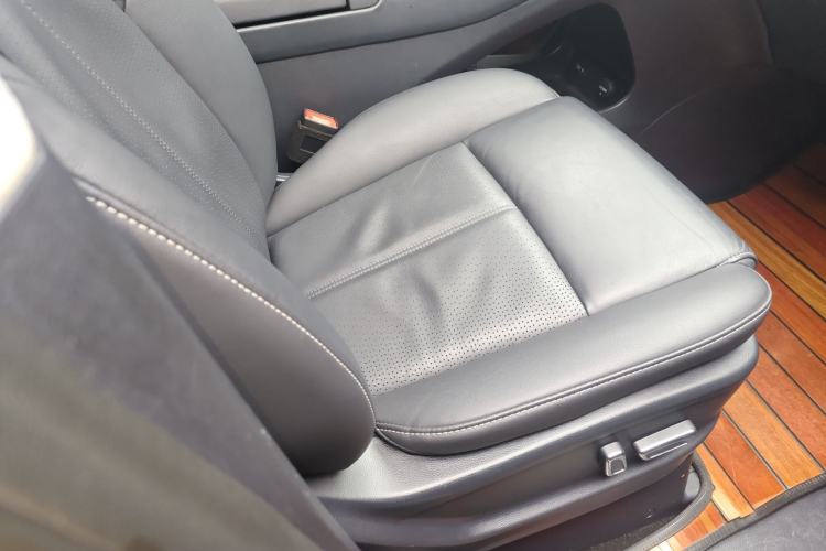 Used GAC Trumpchi M8 2021 Master Series 390T Ultimate Edition Right Front Seat