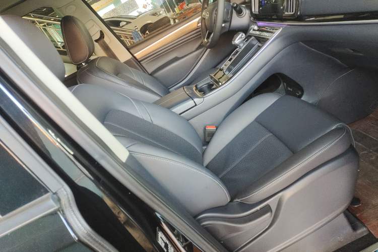 Used GAC Trumpchi M8 2021 Lingxiu Series 390T Deluxe Edition Right Front Seat