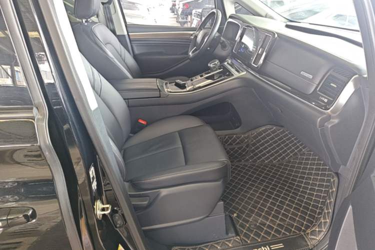 Used GAC Trumpchi M8 2021 Master Series 390T Prestige Edition Right Front Seat
