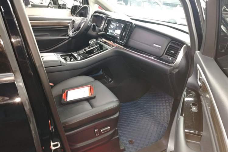 Used GAC Trumpchi M8 2021 Master Series 390T Ultimate Edition Right Front Seat