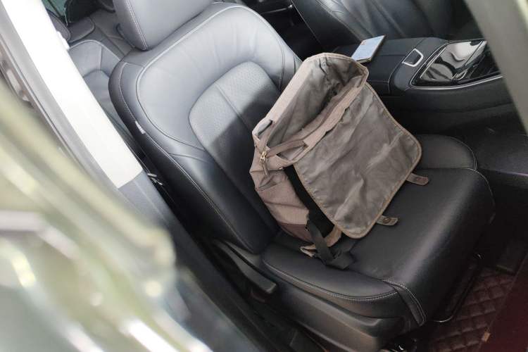 Used GAC Trumpchi M8 2021 Lingxiu Series 390T Deluxe Edition Right Front Seat
