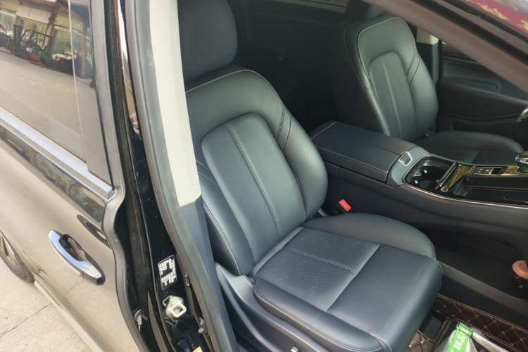 Used GAC Trumpchi M8 2021 Master Series 390T Ultimate Edition Right Front Seat
