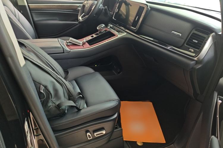 Used GAC Trumpchi M8 2021 Master Series 390T Ultimate Edition Right Front Seat