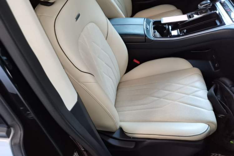 Used GAC Trumpchi M8 2021 Master Series 390T Four-Seat Glory Edition Right Front Seat