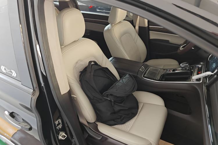 Used GAC Trumpchi M8 2021 Lingxiu Series 390T Luxury Edition Right Front Seat